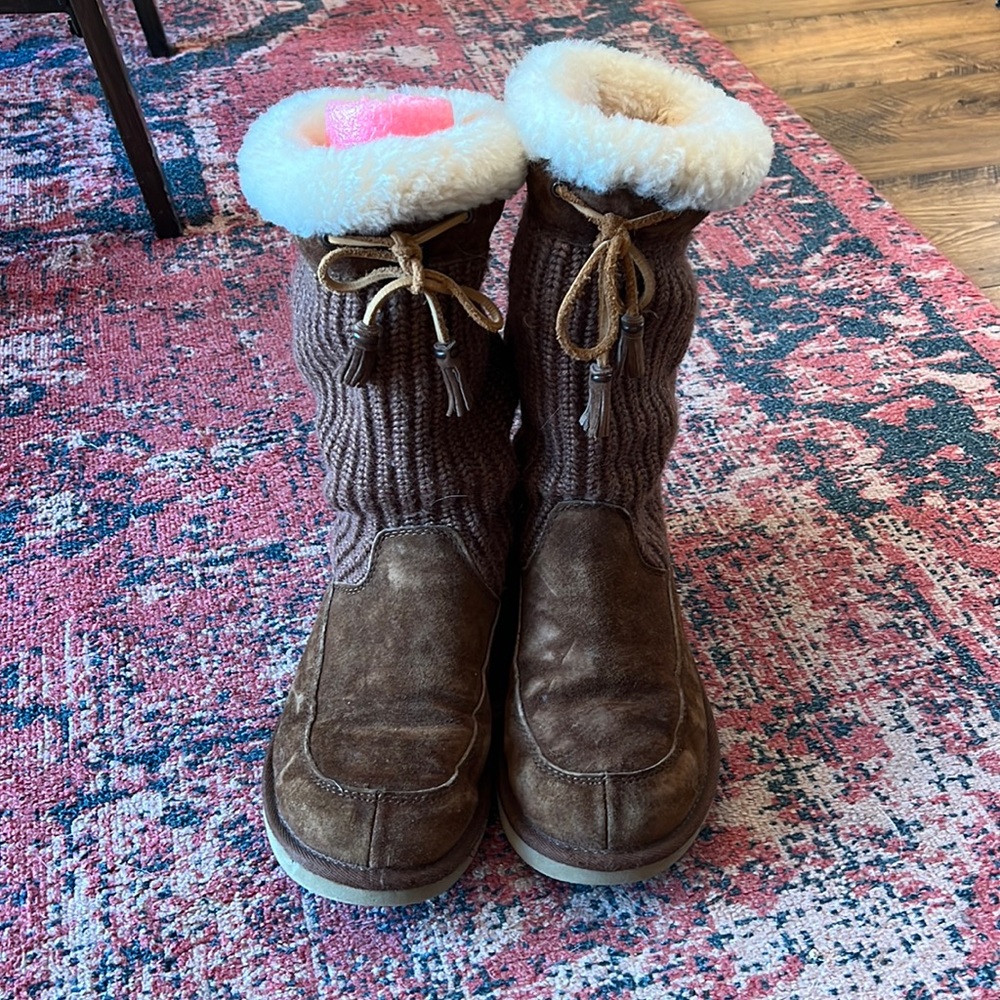 Ugg Knit boots